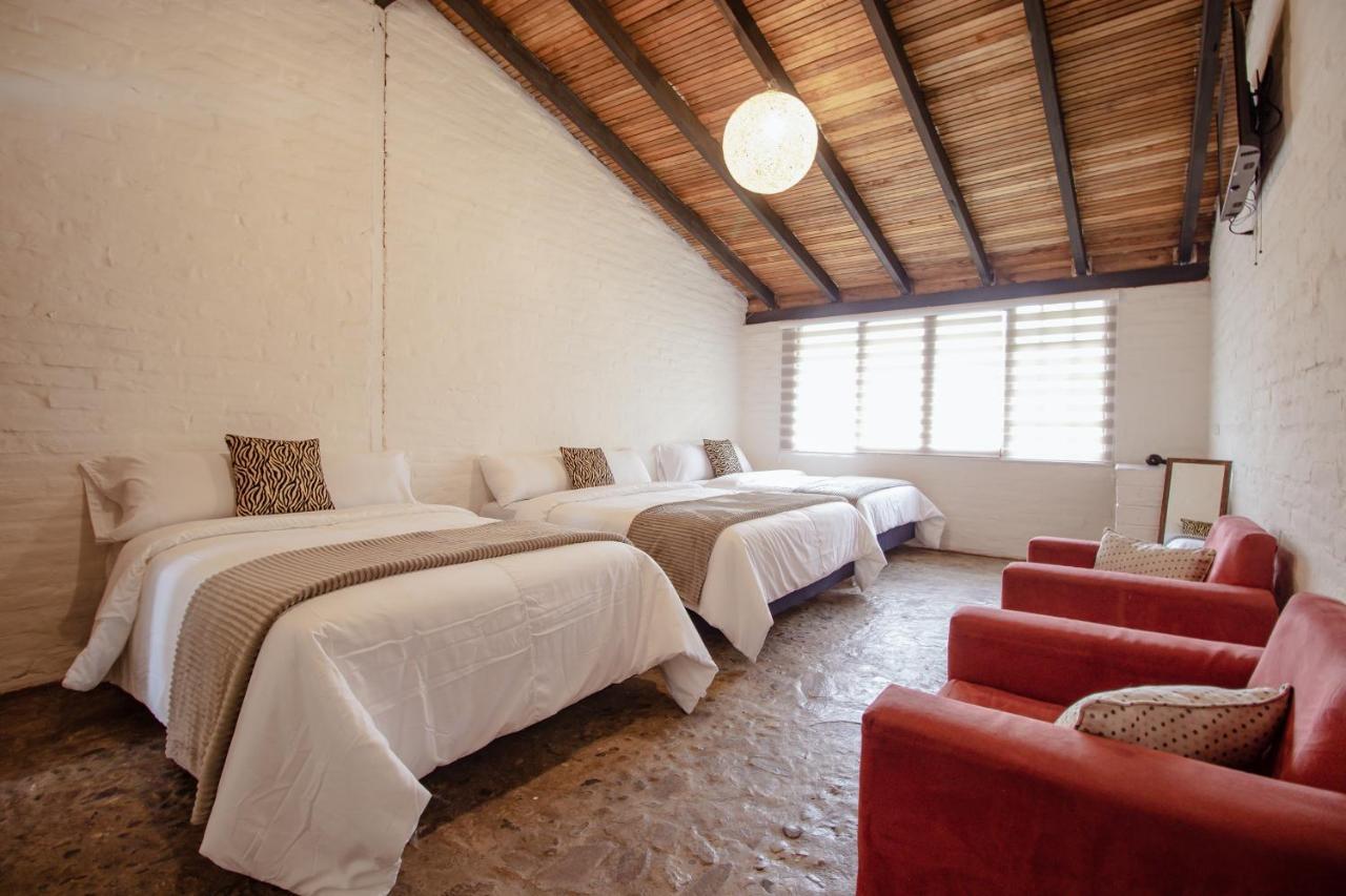 Bed and Breakfast Rustic Quinta La Aurora Баньос Экстерьер фото